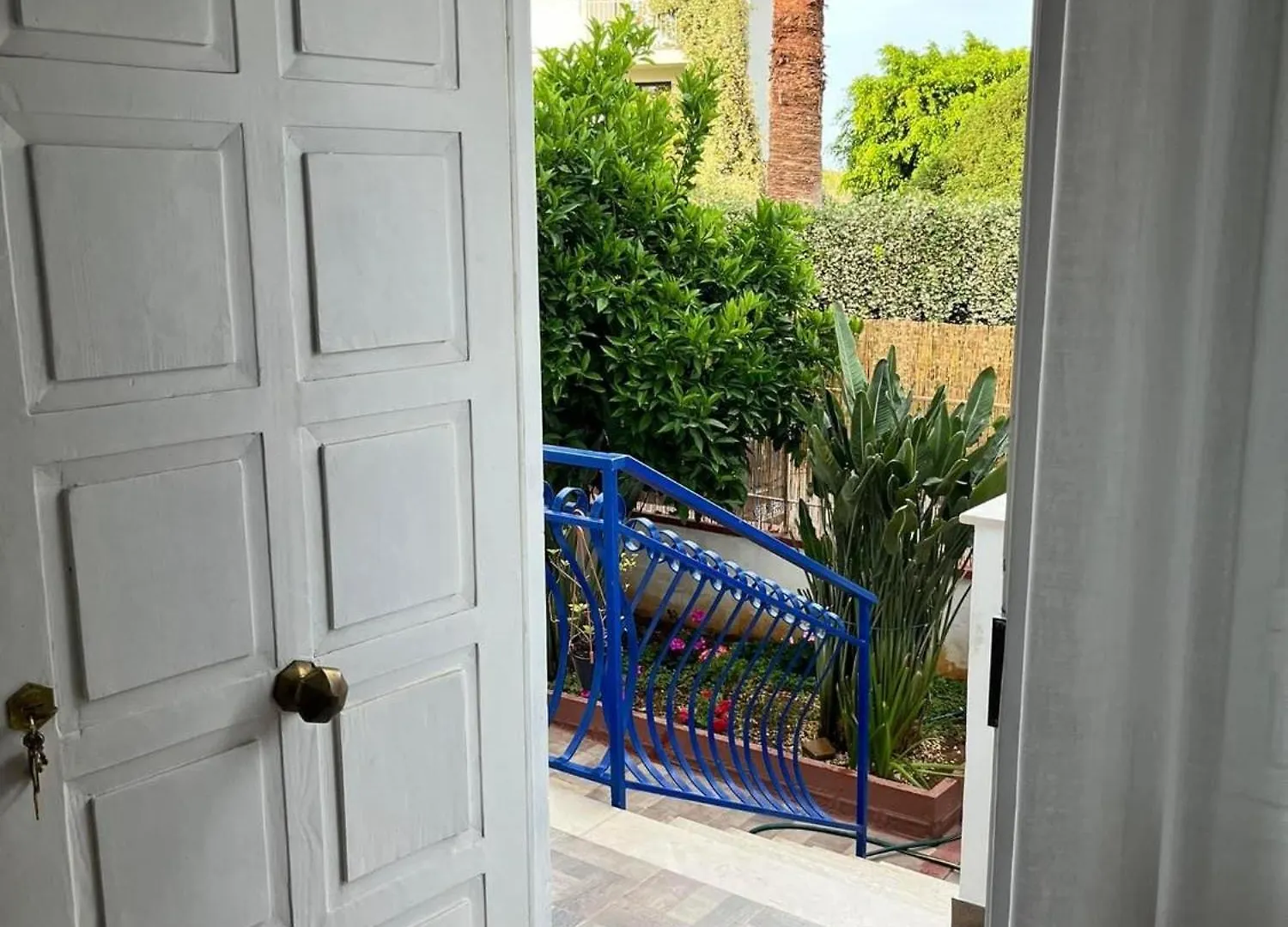 Villa Del Limone , Mondello Via Deucalione 18 ,Via Miseno 18 Palermo